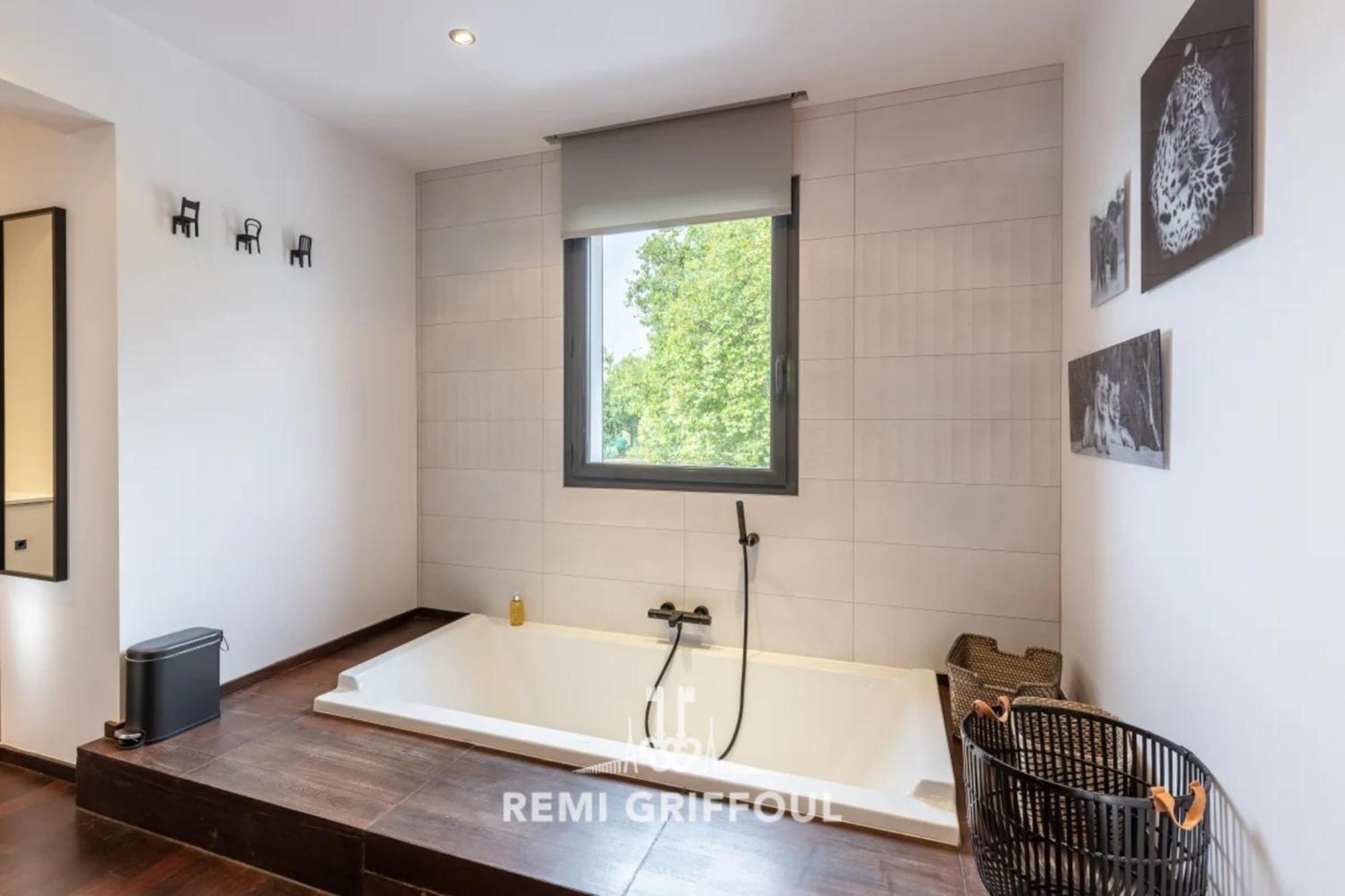 The Cosmopolitan Architect Design Home With Rooftop Jacuzzi 8 Guests Ονφλέρ Εξωτερικό φωτογραφία